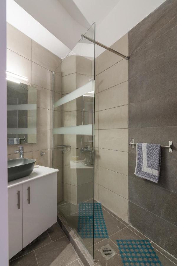 Cozy Apartment In Pangrati Area! Афины Экстерьер фото