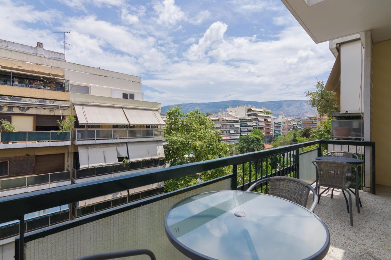 Cozy Apartment In Pangrati Area! Афины Экстерьер фото