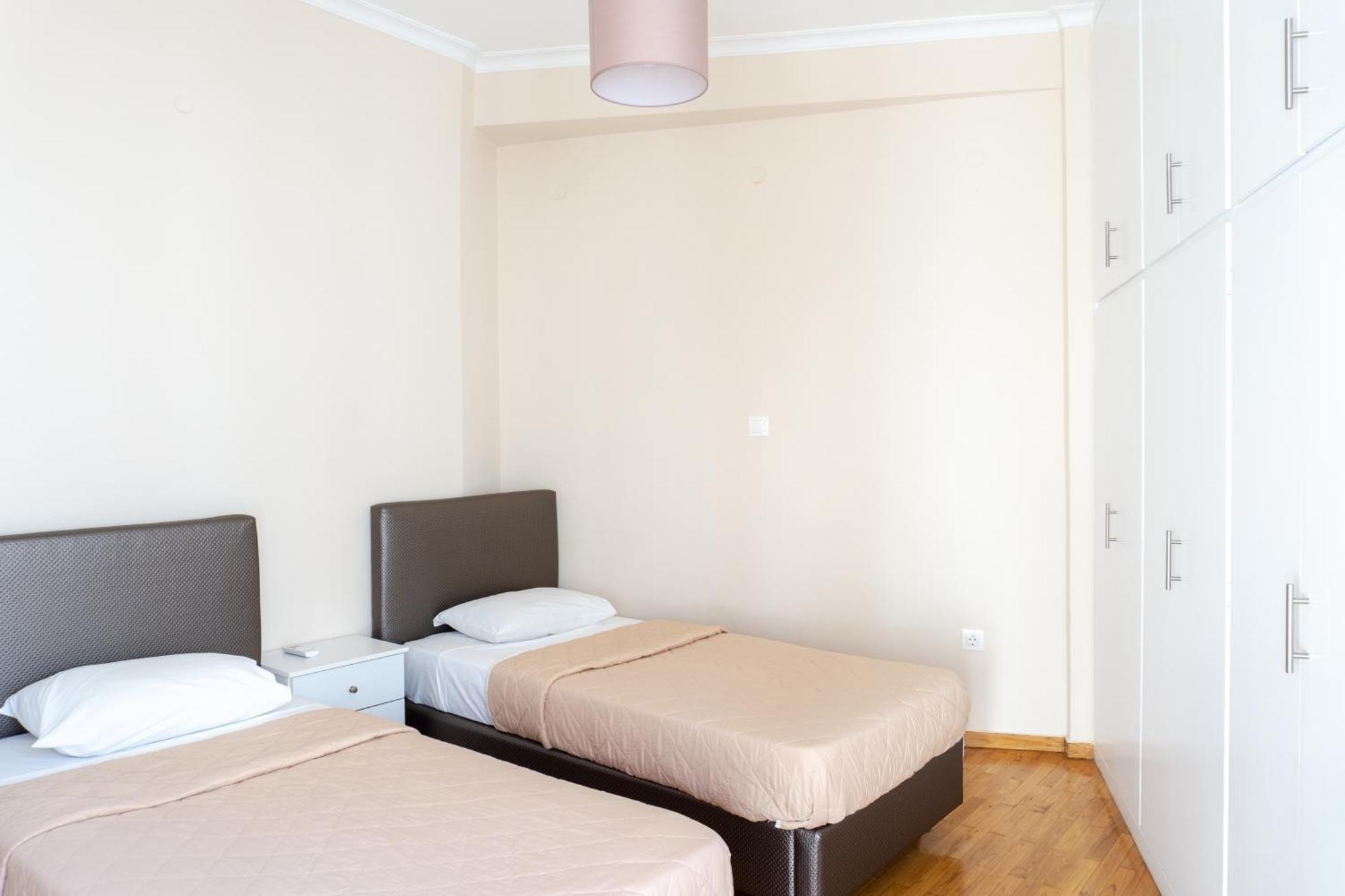 Cozy Apartment In Pangrati Area! Афины Экстерьер фото